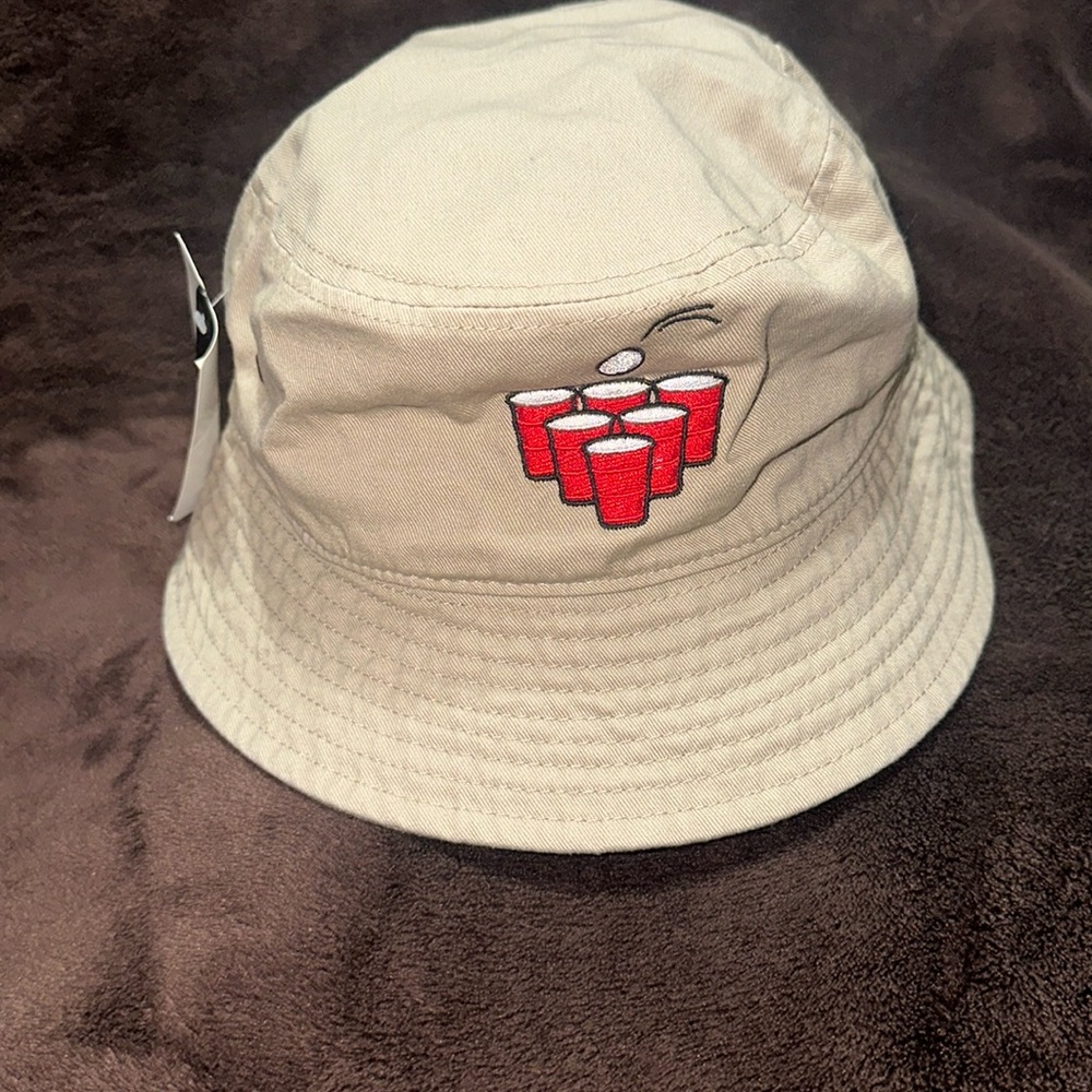 THE HAT DEPOT: Tan Beer Pong, Bucket Hat. Unisex, S/M.